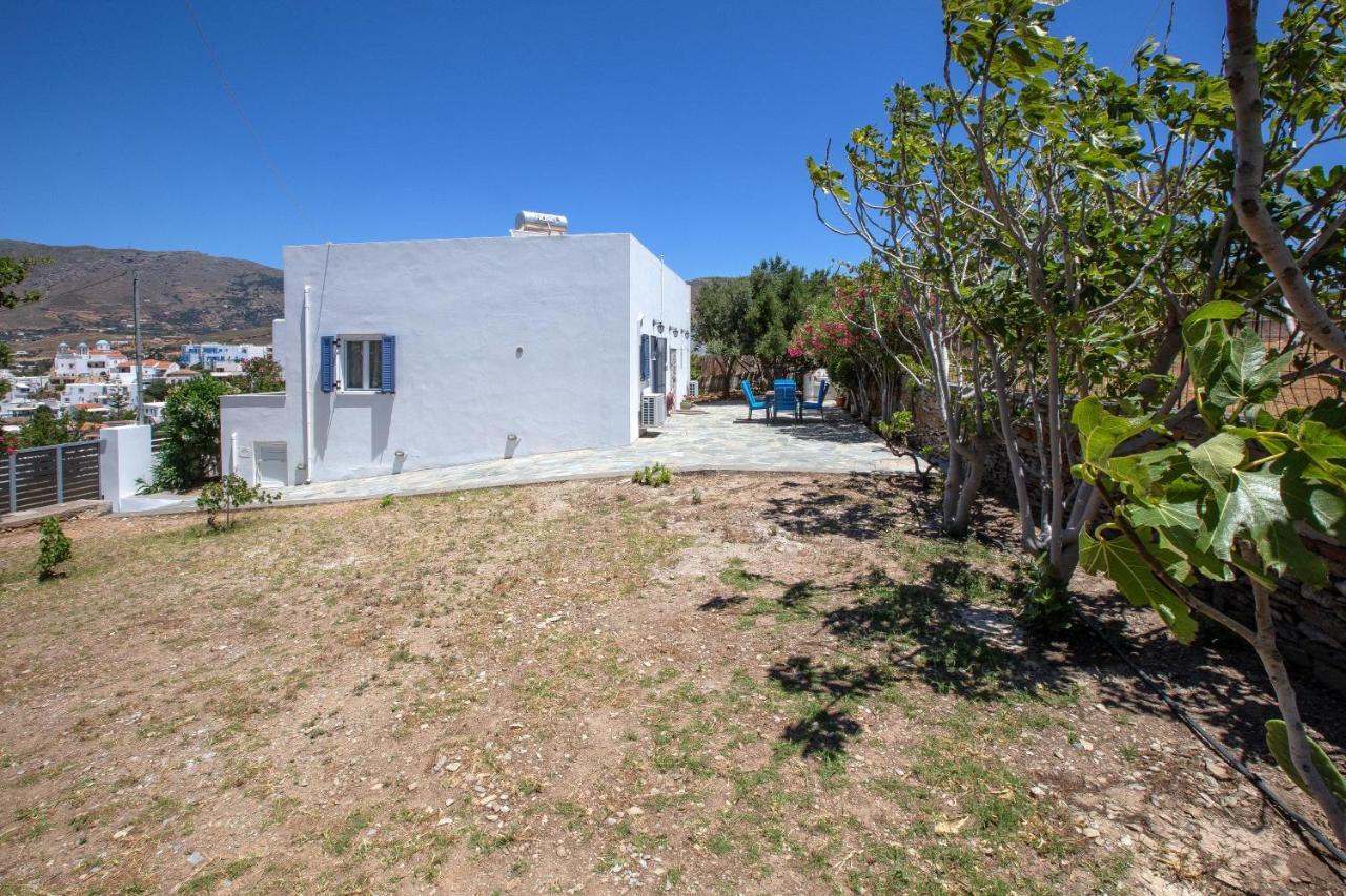 Ruby'S Summer House With Spacious Garden And Free Parking Gavrio Exterior photo
